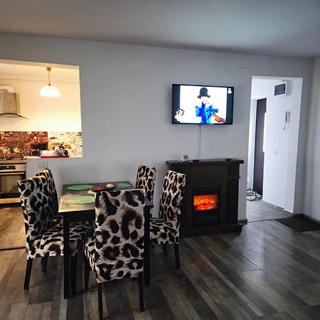 Apartamente De Inchiriat Lucky House Braszów Zewnętrze zdjęcie