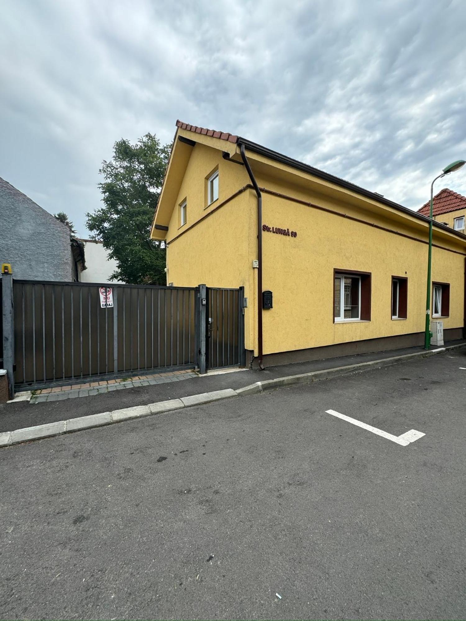 Apartamente De Inchiriat Lucky House Braszów Zewnętrze zdjęcie