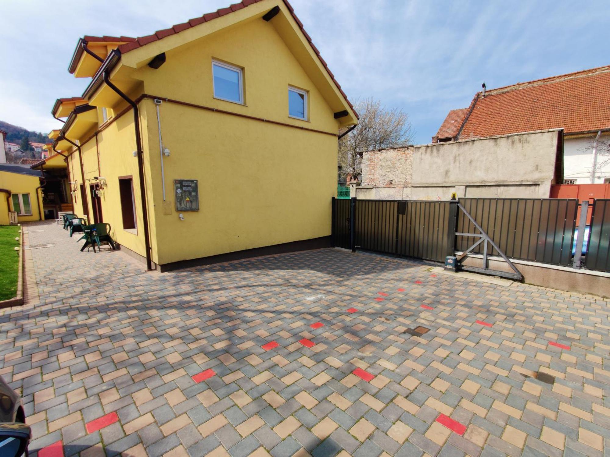 Apartamente De Inchiriat Lucky House Braszów Zewnętrze zdjęcie